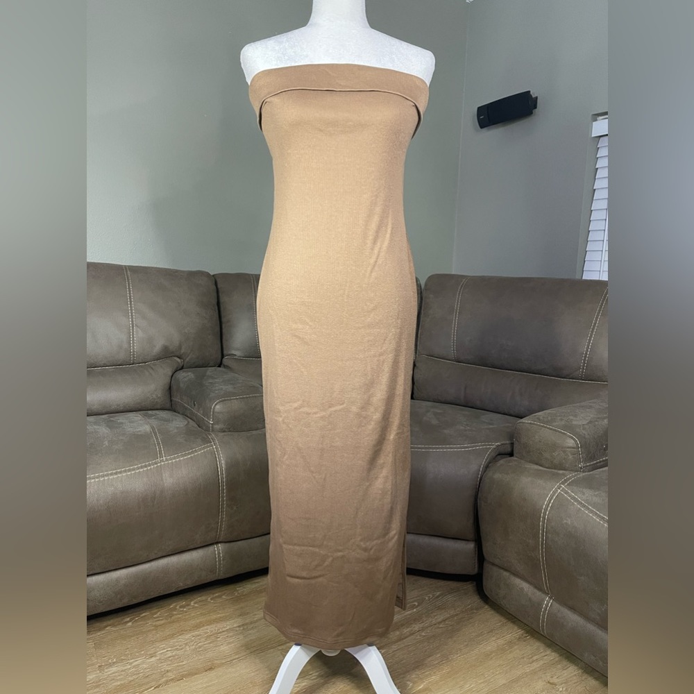 NWT Vici Celeste Ribbed Cutout Strapless Midi Dress in Mocha L Sexy Chic Fashion - Picture 7 of 15